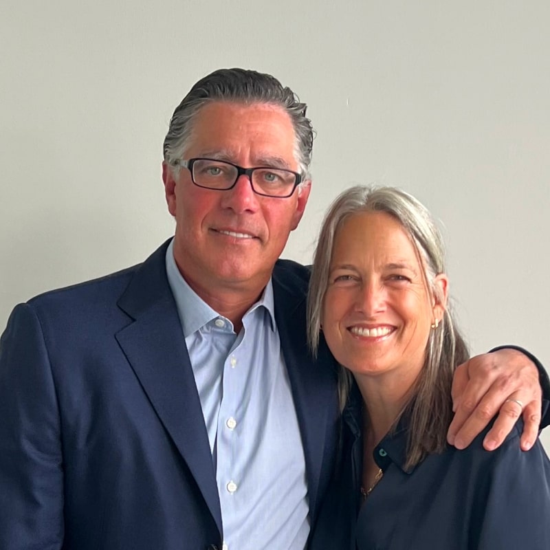 Jeff '89 and Kristin '88 Worthe